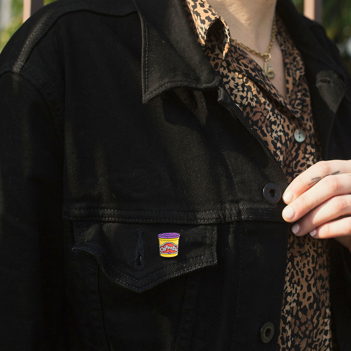 Queerdo Pin