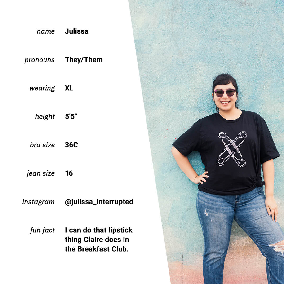 Basic Scissoring Black Tee