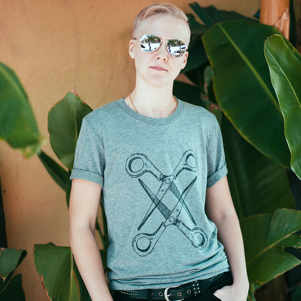 Basic Scissoring Grey Tri-Blend