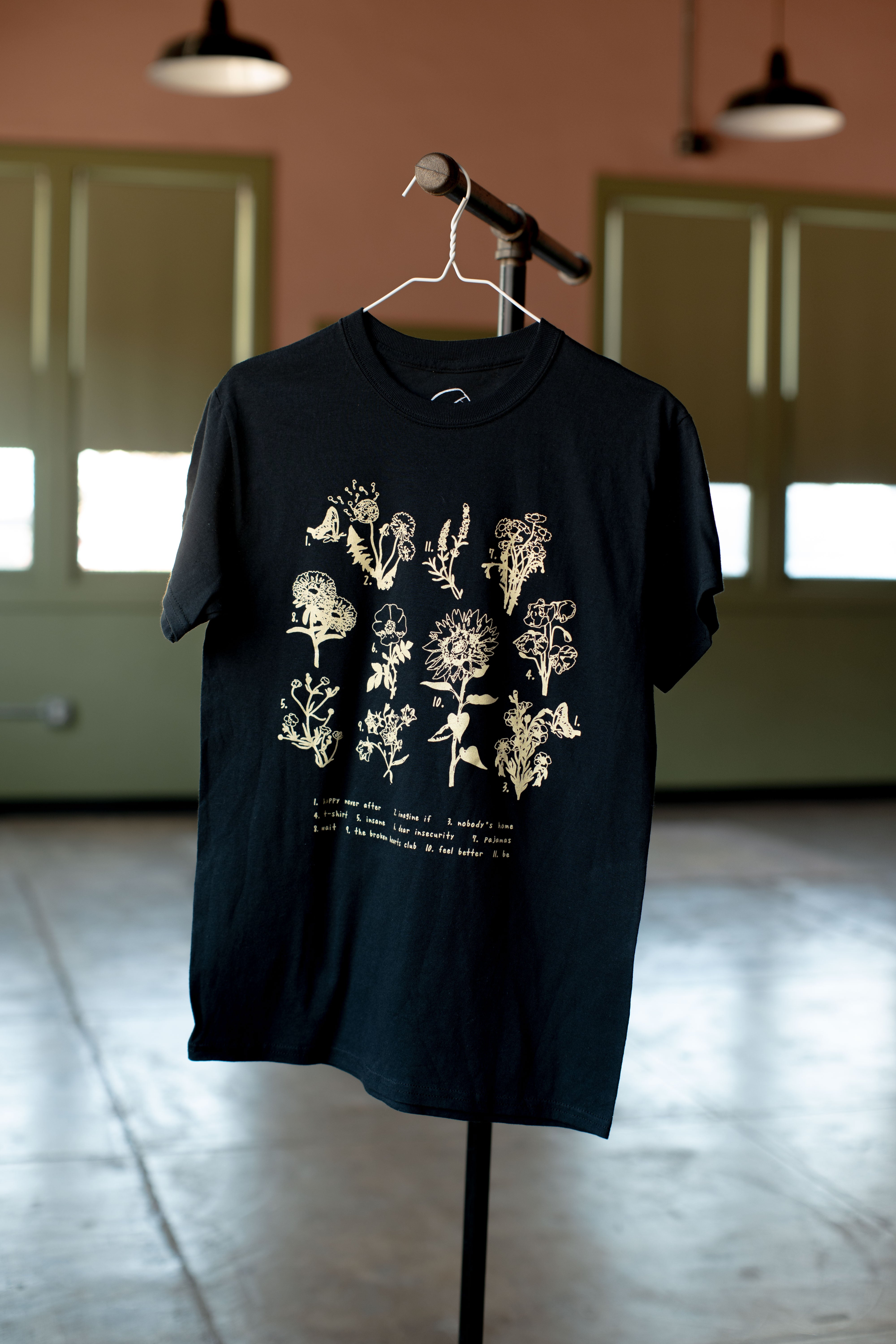 we outline tee