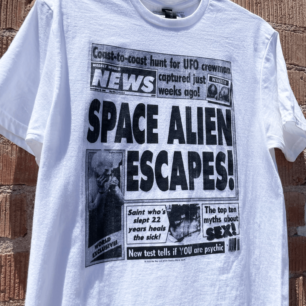Space Alien Escapes White T-Shirt